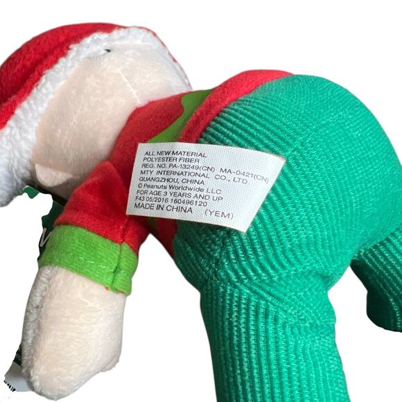 Charlie Brown Musical Plush Plays We Wish You A Merry Christmas read description - Picture 8 of 8